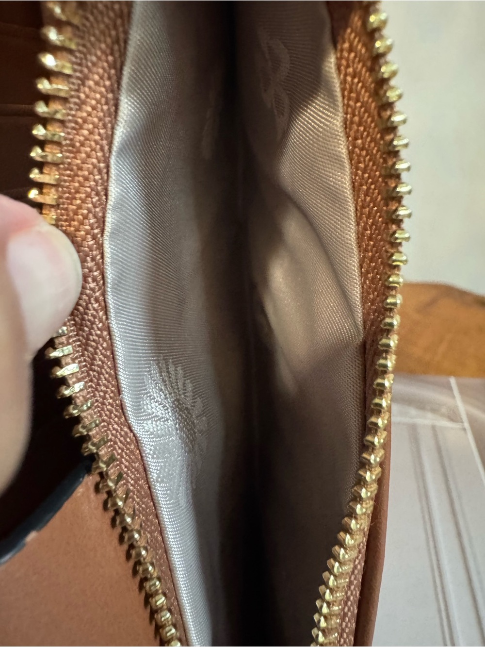 Brown Women’s Checkbook Wallet Snap Closure, ID Window, Zipper Pocket - Picture 11 of 11